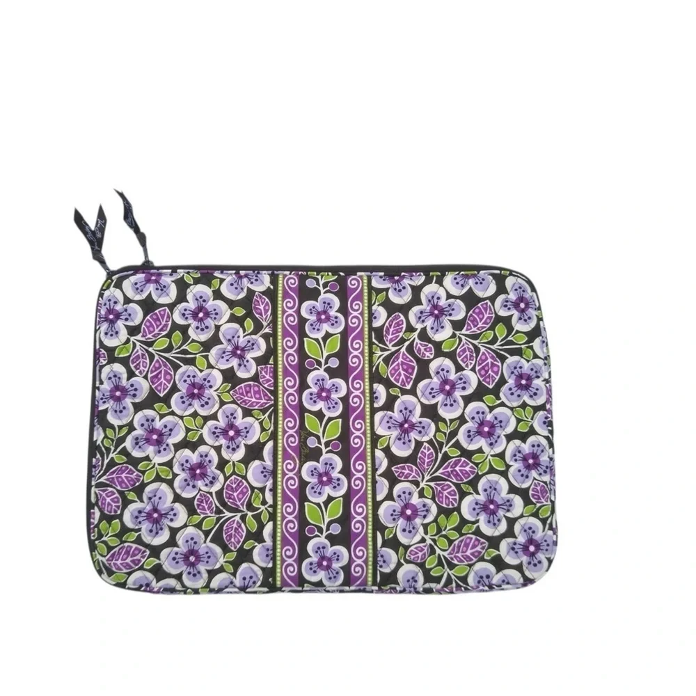 NWT VERA BRADLEY RETIRED Plum Petals Laptop Sleeve